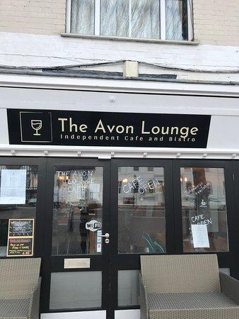 The Avon Lounge